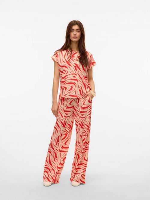 10322915 Fiery Red Buki