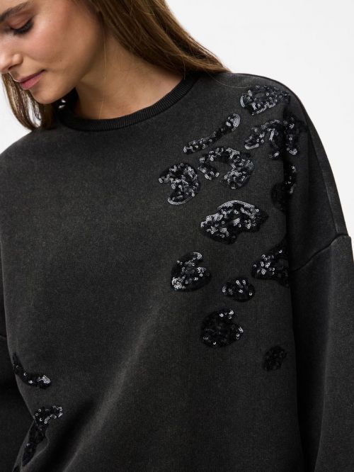 17161667 Black LEO SEQ