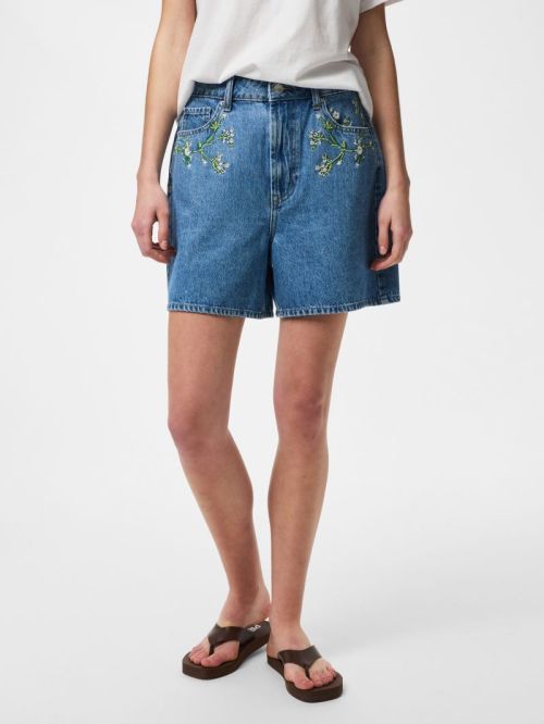 17148991 MBD FLOWERS