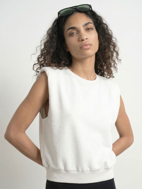 32000798 White